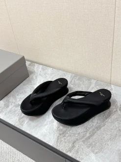 Alternative view of BALENCIAGA Slides & Slippers Textile (Black) EU35-41 B60202606030044119
