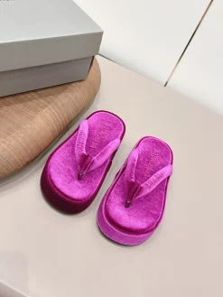 Alternative view of BALENCIAGA Slides & Slippers Velvet (Purple) EU36-42 B40202606030065109