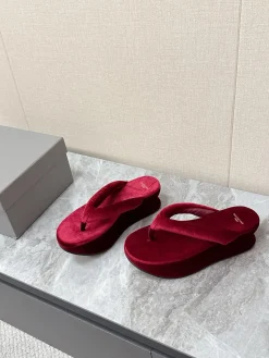 Alternative view of BALENCIAGA Slides & Slippers Velvet (Red) EU35-41 B60202606030066119