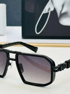 BALMAIN Glasses & Sunglasses B78202606020026109