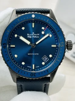 BLANCPAIN Fifty Fathoms Automatic 5005-1130-52 (Blue Dial) 43mm B750202606040306849