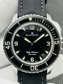 Alternative view of BLANCPAIN Fifty Fathoms Automatic (Black Dial) 40mm ZF B550202606040248789