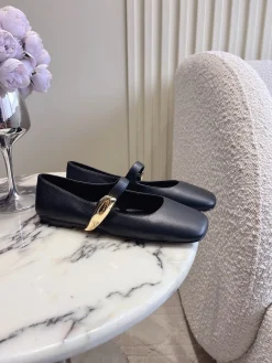 BOTTEGA VENETA Flats & Loafers Leather (Black) EU35-39 C10202606030112129