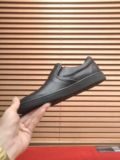 BOTTEGA VENETA Flats & Loafers Leather (Black) EU39-45 B60202606030111119
