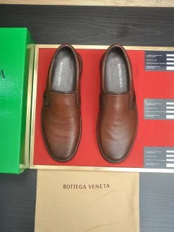 Alternative view of BOTTEGA VENETA Flats & Loafers Leather (Brown-Black) EU39-45 B60202606030113119
