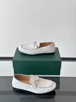 BOTTEGA VENETA Flats & Loafers Suede (Light Gray) EU39-44 D10202606030122159