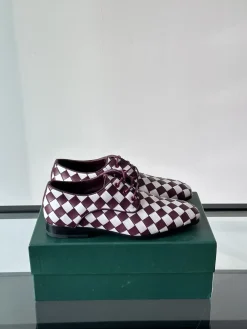 BOTTEGA VENETA Formal Shoes Leather (White-Burgundy) EU39-44 D60202606030125179