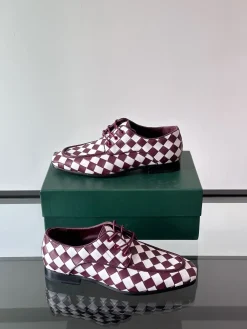 BOTTEGA VENETA Formal Shoes Leather (White-Burgundy) EU39-44 D60202606030126179