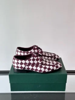 Alternative view of BOTTEGA VENETA Formal Shoes Leather (White-Burgundy) EU39-44 D60202606030126179