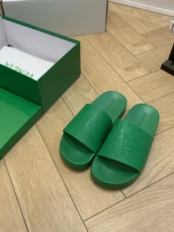 BOTTEGA VENETA Slides & Slippers Rubber (Green) EU39-46 A4020260603014689