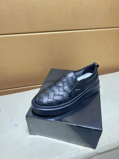 BOTTEGA VENETA Sneakers & Trainers Leather (Black) EU38-44 B40202606030151109
