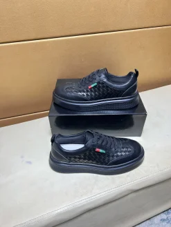 BOTTEGA VENETA Sneakers & Trainers Leather (Black) EU38-44 B40202606030152109