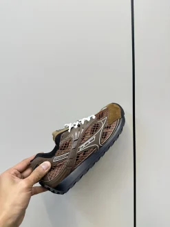 BOTTEGA VENETA Sneakers & Trainers Mesh-Suede (Brown-Black-White) EU35-45 B40202606030156109