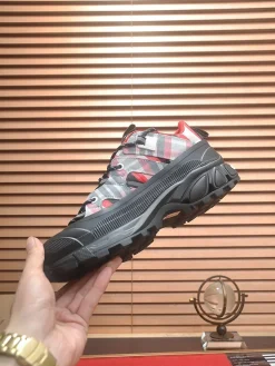 BURBERRY Sneakers & Trainers Canvas-Rubber (Black-Red-Grey) EU38-44 C10202606030205129