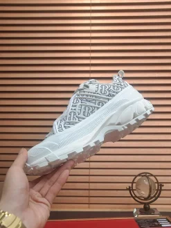 BURBERRY Sneakers & Trainers Canvas-Rubber (White-Black) EU38-44 C30202606030199139