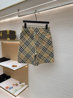 Alternative view of BURBERRY Trousers & Shorts Cotton (Beige-Black-Red-White) S-XL A95202606130488109