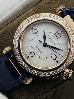 Alternative view of CARTIER Ballon Bleu Automatic (Silver Dial) 41mm B550202606040442789