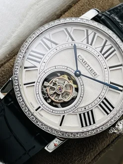 Alternative view of CARTIER Rotonde Automatic HPI00593 (White Dial) 40mm BBR C100202606040086949