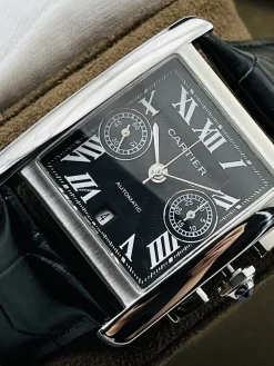 Alternative view of CARTIER Tank Automatic W5330007 (Black Dial) 40mm A550202606040462509