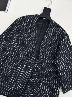 Alternative view of CHANEL Coats & Jackets Sequined Woven Fabric S-M-L D35202606011312169