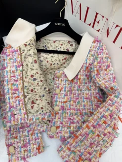 Alternative view of CHANEL Coats & Jackets Tweed (White-Pink-Blue-Red-Green) SM D00202606011538159