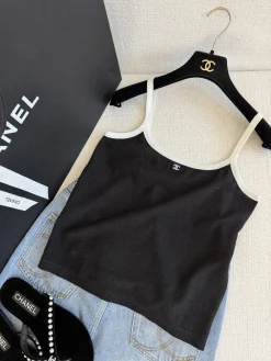 Alternative view of CHANEL Coats & Jackets Wool B35202606011377109