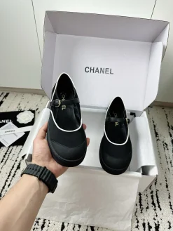 Alternative view of CHANEL Flats & Loafers Canvas (Black-White) EU35-41 B60202606030236119