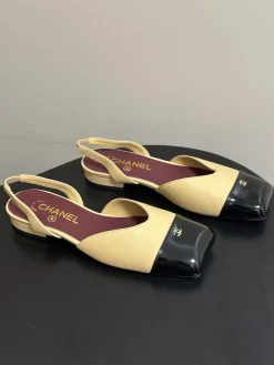 CHANEL Flats & Loafers Leather (Beige-Black-Burgundy) EU35-39 B60202606030250119