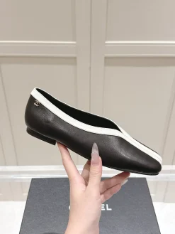 CHANEL Flats & Loafers Leather (Black-White) EU35-41 B70202606030271119