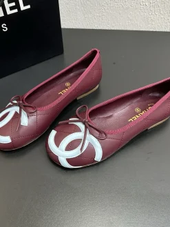 CHANEL Flats & Loafers Leather (Burgundy-White) EU34-40 B60202606030273119