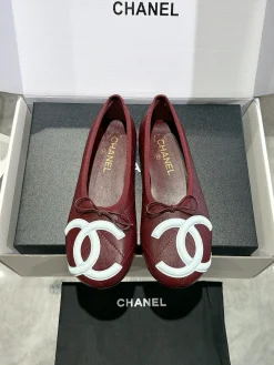 Alternative view of CHANEL Flats & Loafers Leather (Burgundy-White) EU35-41 B70202606030276119