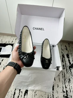 Alternative view of CHANEL Flats & Loafers Tweed-Leather (Black-White) EU35-41 B60202606030310119