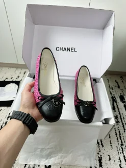 Alternative view of CHANEL Flats & Loafers Tweed-Leather (Pink-Black) EU35-41 B60202606030311119