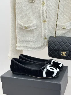 CHANEL Flats & Loafers Velvet (Black-White) EU35-39 B60202606030318119