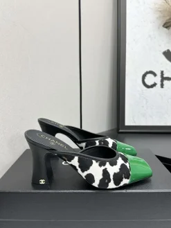CHANEL Pumps & Heels Calf Hair-Patent Leather (Black-White-Green) EU35-39 B90202606030323129