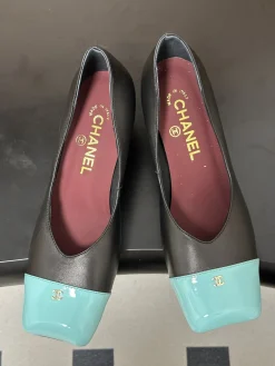 Alternative view of CHANEL Pumps & Heels Leather (Black-Blue) EU35-39 B60202606030340119