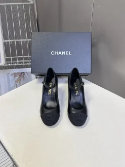 Alternative view of CHANEL Pumps & Heels Leather (Black) EU35-41 B80202606030334129