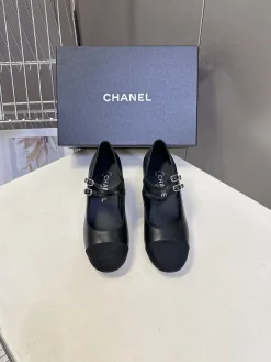 Alternative view of CHANEL Pumps & Heels Leather (Black) EU35-41 B80202606030335129