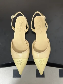 Alternative view of CHANEL Pumps & Heels Leather (Light Yellow-Beige) EU35-39 B70202606030352119