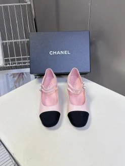 Alternative view of CHANEL Pumps & Heels Leather (Pink-Black) EU35-41 B80202606030354129
