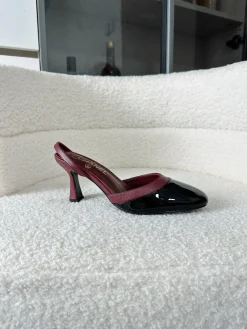 CHANEL Pumps & Heels Patent Leather (Black-Burgundy) EU35-41 B70202606030371119