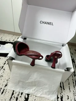 Alternative view of CHANEL Pumps & Heels Patent Leather (Black-Burgundy) EU35-41 B70202606030371119