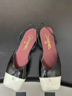 Alternative view of CHANEL Pumps & Heels Patent Leather (Black-White-Burgundy) EU35-39 B60202606030373119