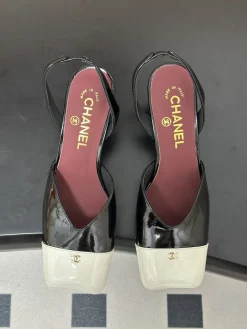 Alternative view of CHANEL Pumps & Heels Patent Leather (Black-White) EU35-39 B60202606030372119