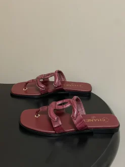 CHANEL Sandals & Mules Crocodile Leather (Burgundy) EU35-39 B40202606030414109