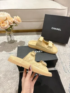 CHANEL Sandals & Mules Leather (Beige) EU35-40 B20202606030384109