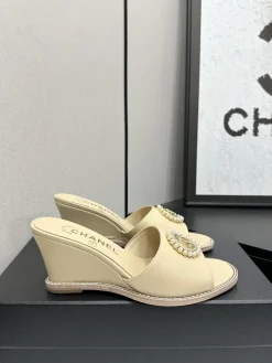 CHANEL Sandals & Mules Leather (Beige) EU35-41 B50202606030387119
