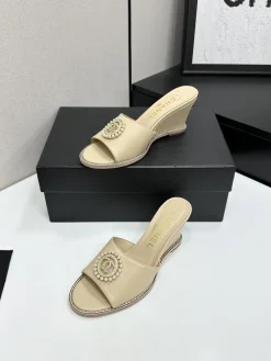 Alternative view of CHANEL Sandals & Mules Leather (Beige) EU35-41 B50202606030387119