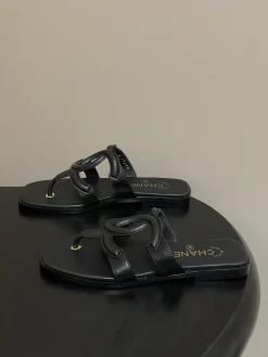 CHANEL Sandals & Mules Leather (Black) EU35-39 B40202606030392109