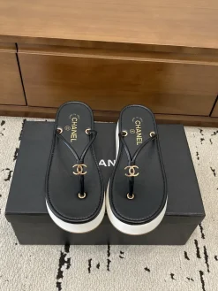 Alternative view of CHANEL Sandals & Mules Leather (Black-White) EU35-40 B50202606030406119
